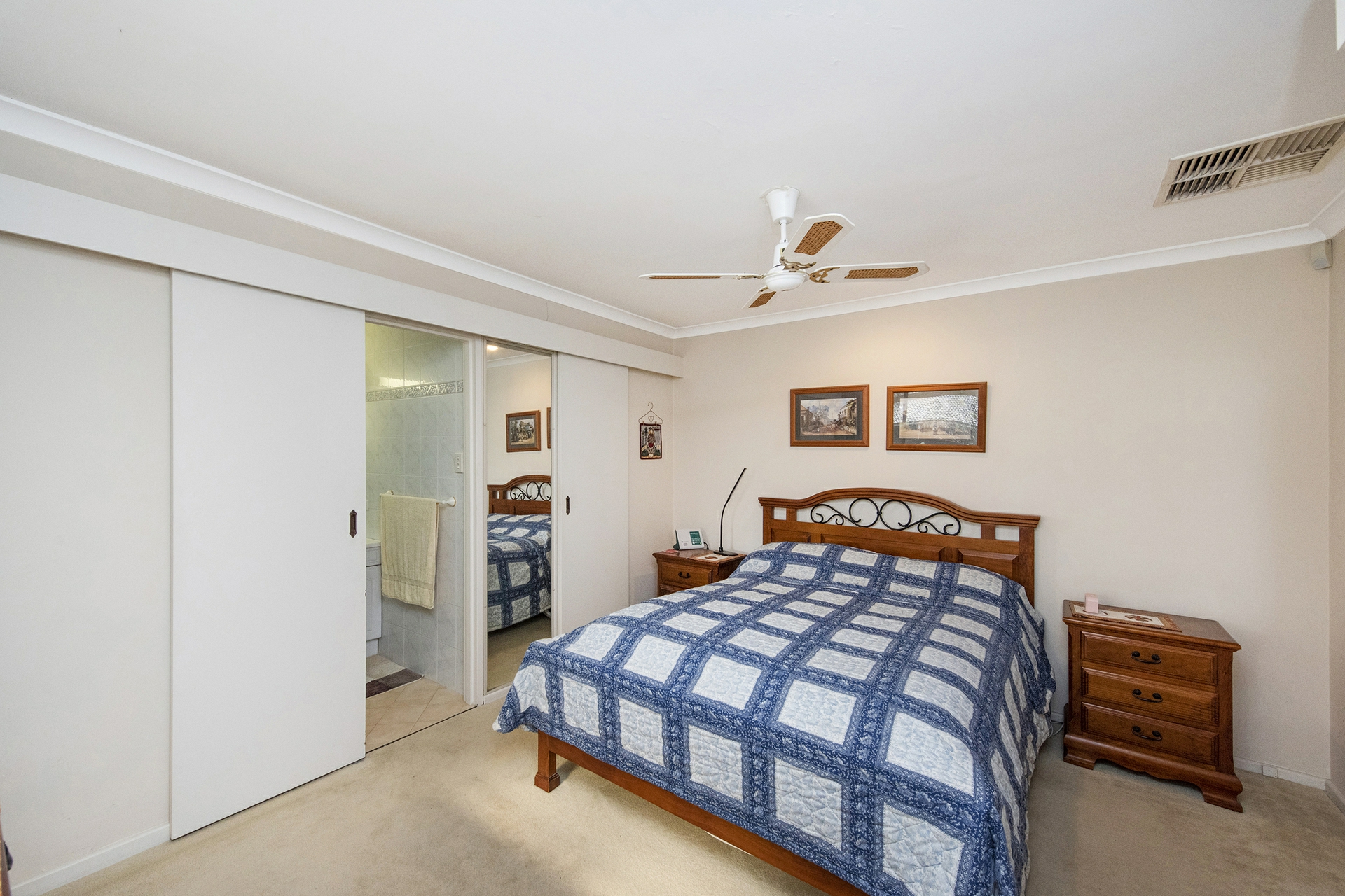 101 Regency Drive, THORNLIE