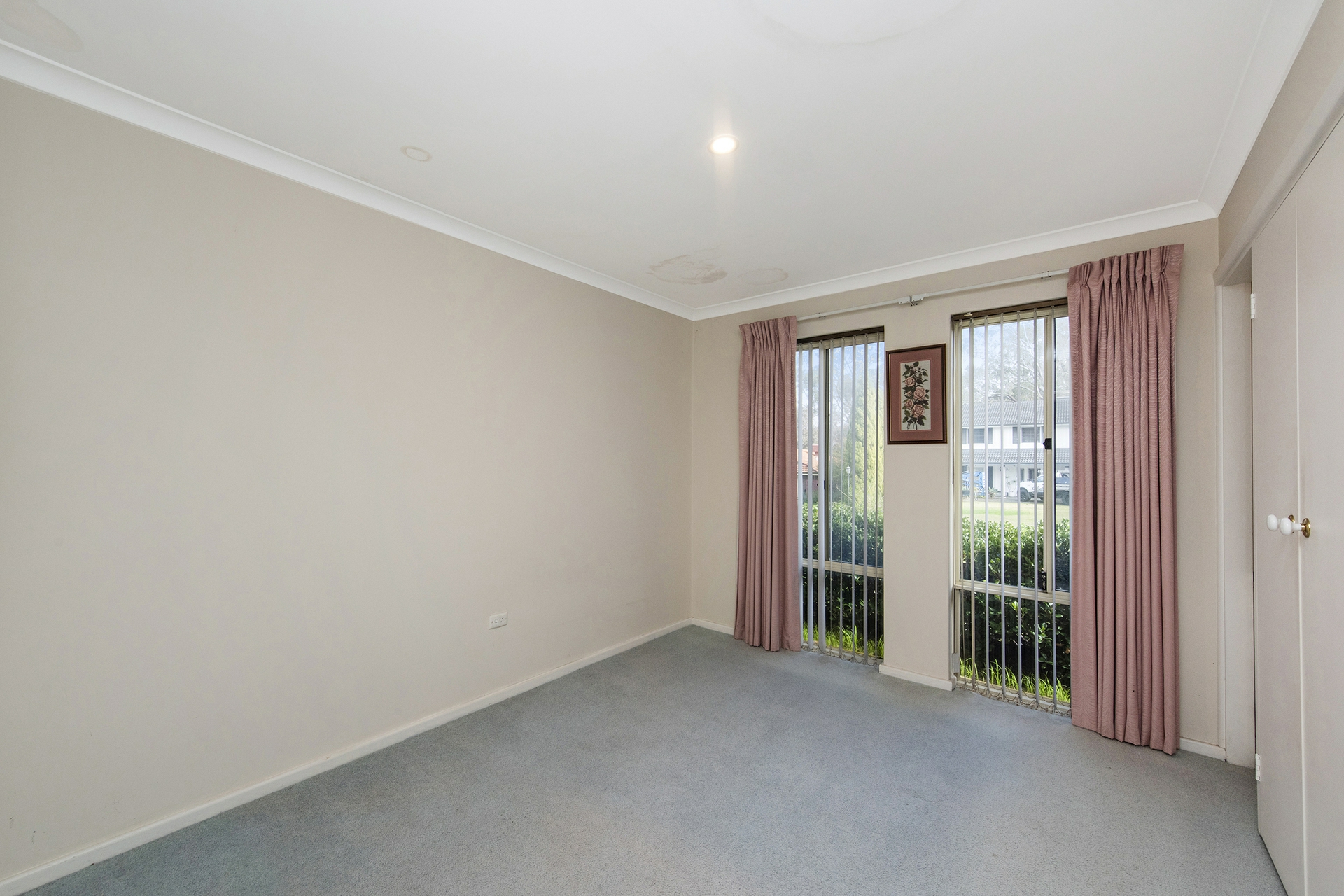101 Regency Drive, THORNLIE