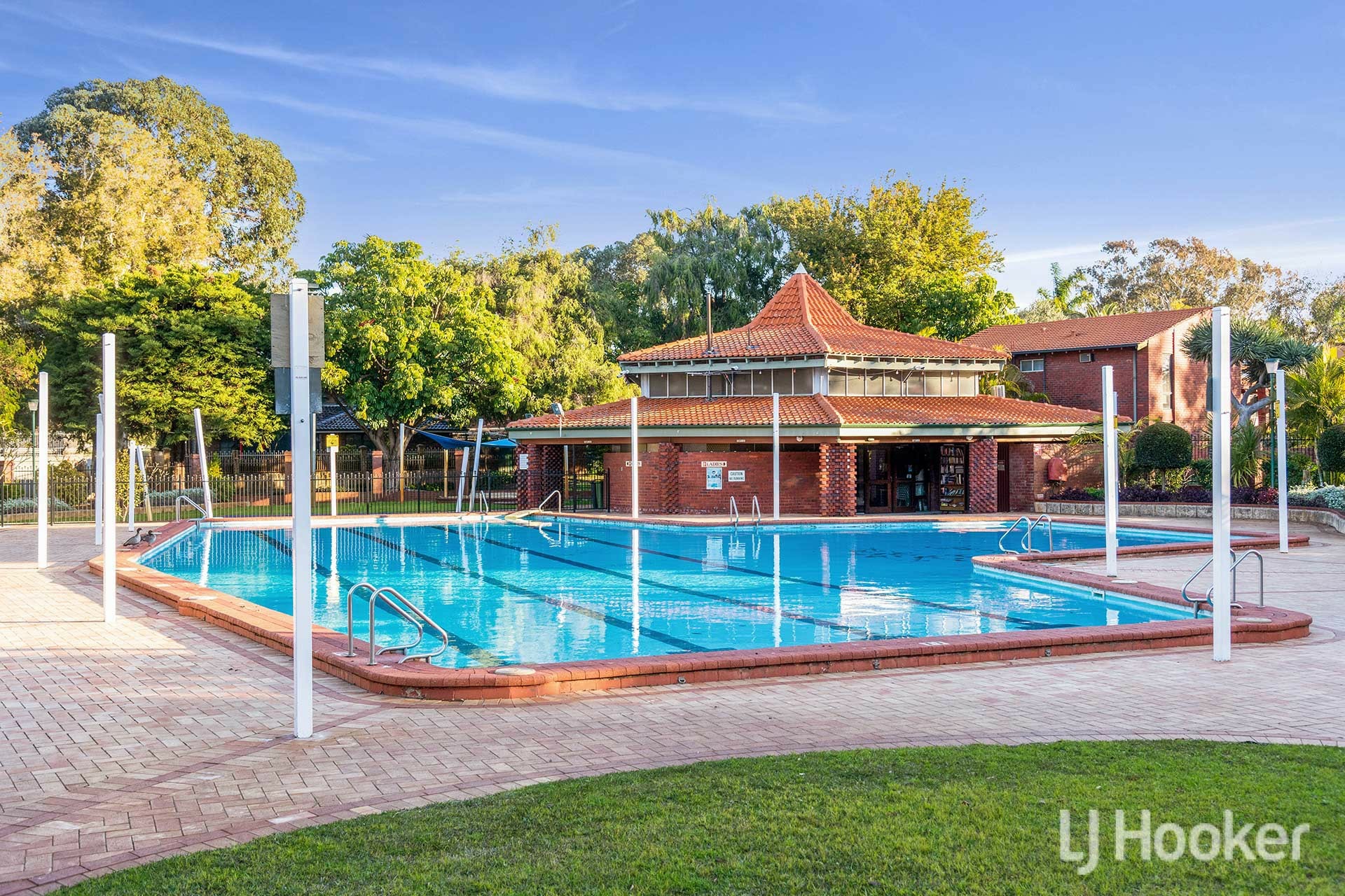 101 Regency Drive, THORNLIE