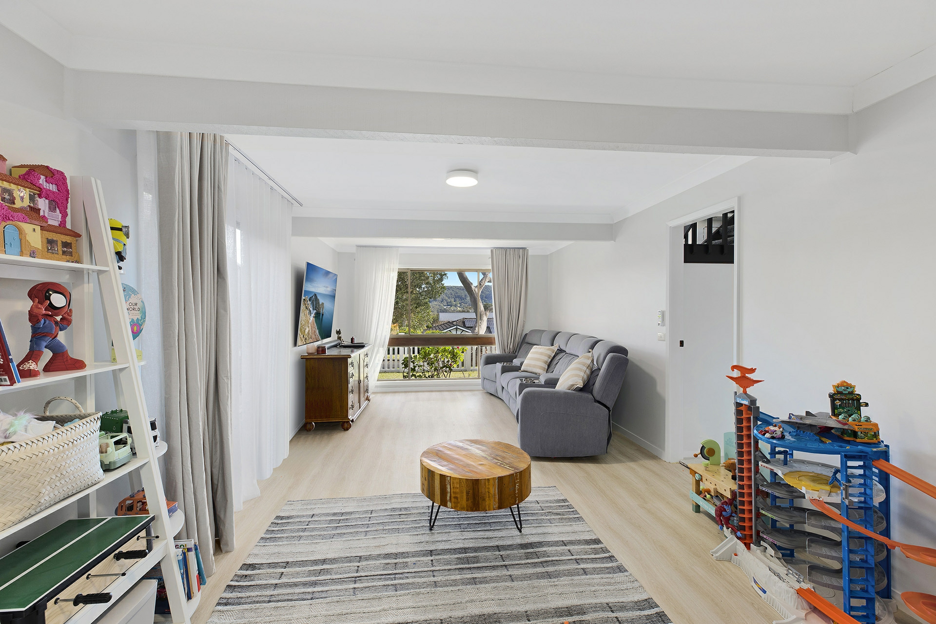 7A Lewis Crescent, FORRESTERS BEACH