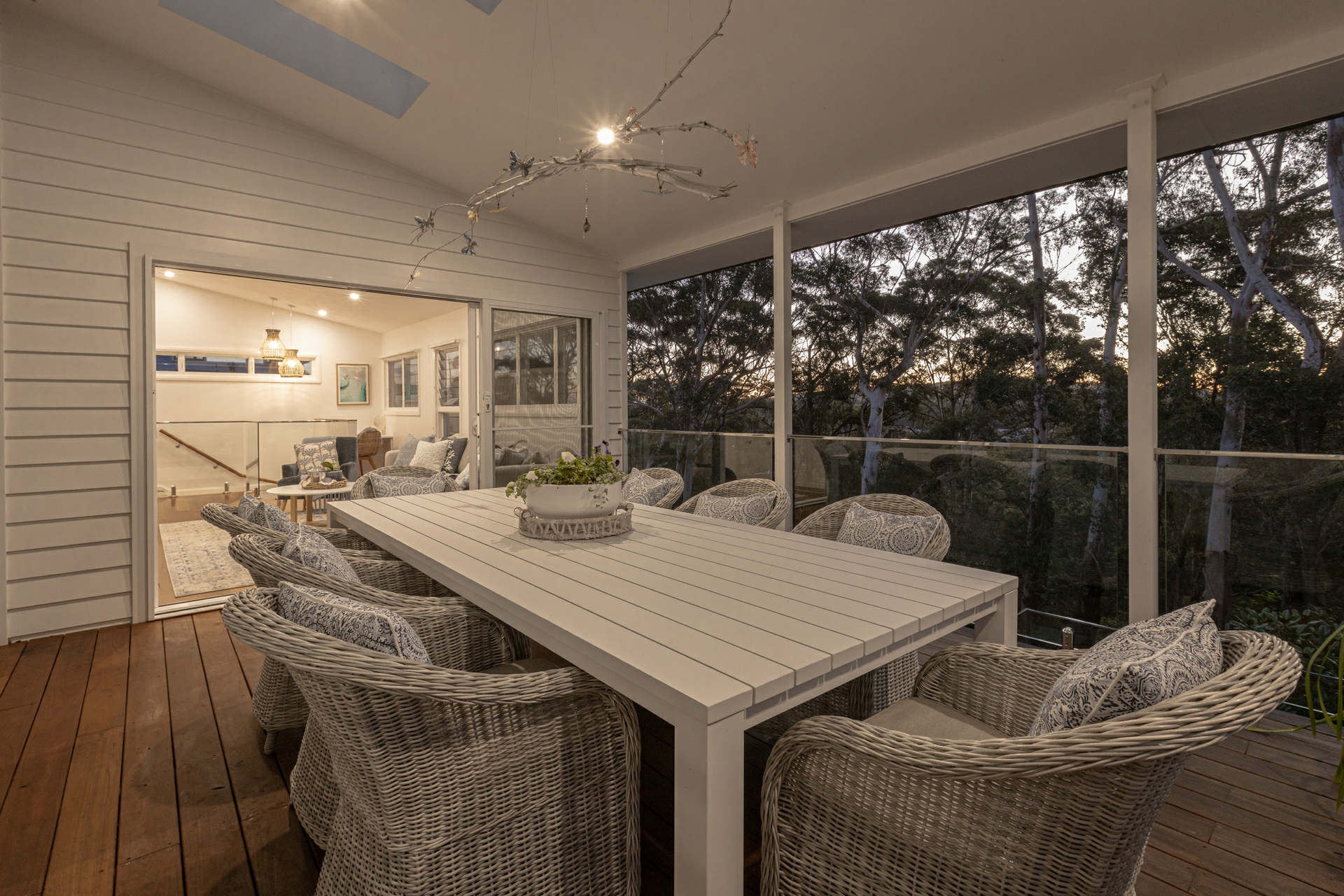 18 Table Top Road, NORTH AVOCA