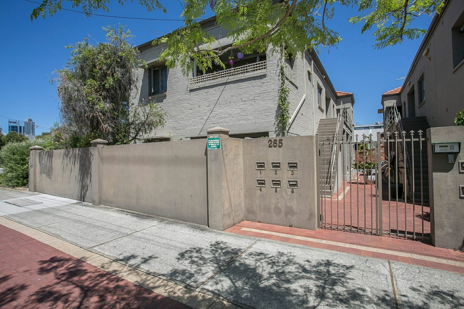 5/265 Stirling Street, PERTH
