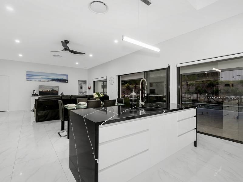 117 Burley Griffin Drive, MAUDSLAND