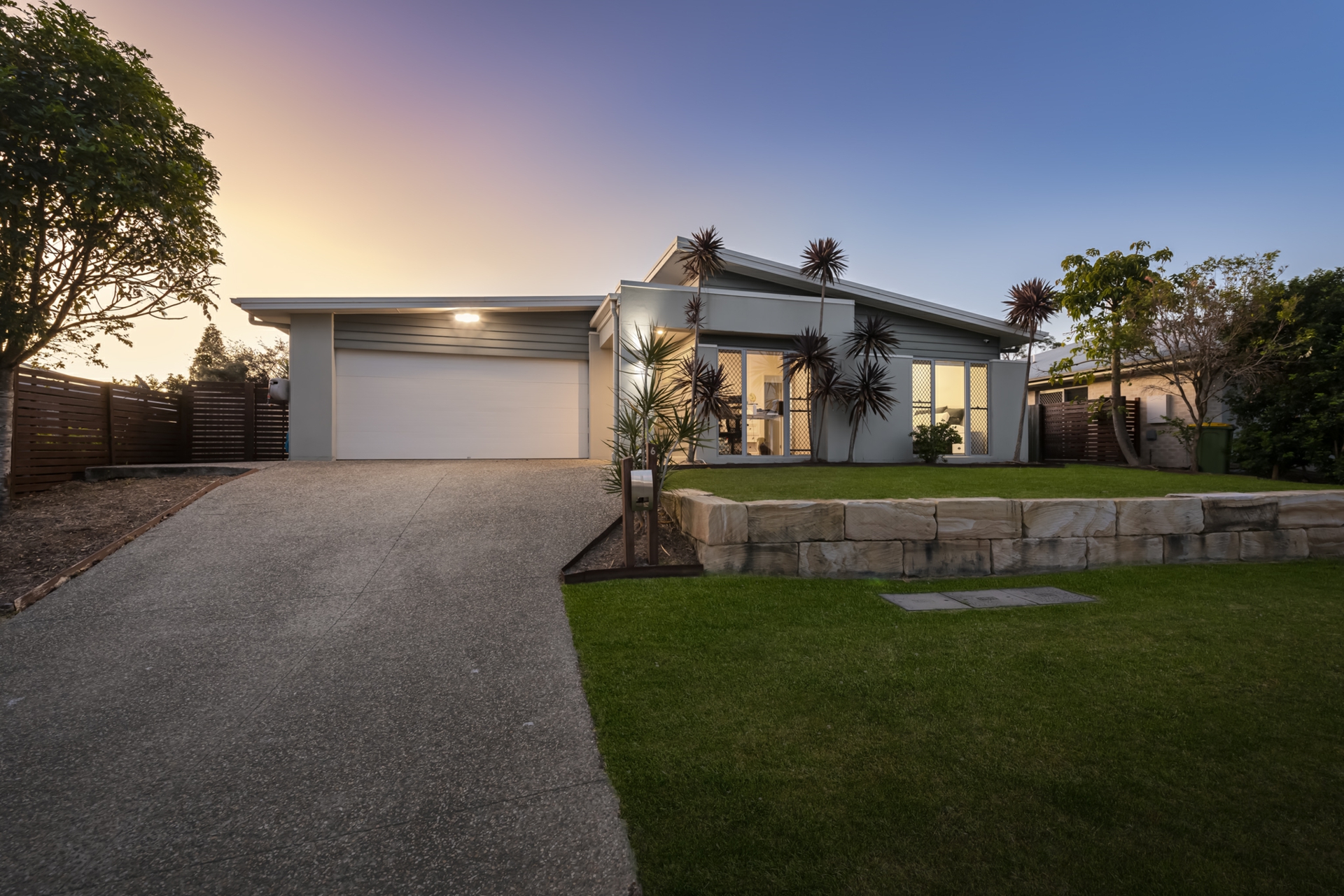6 Hoop Pine Circuit, COOMERA