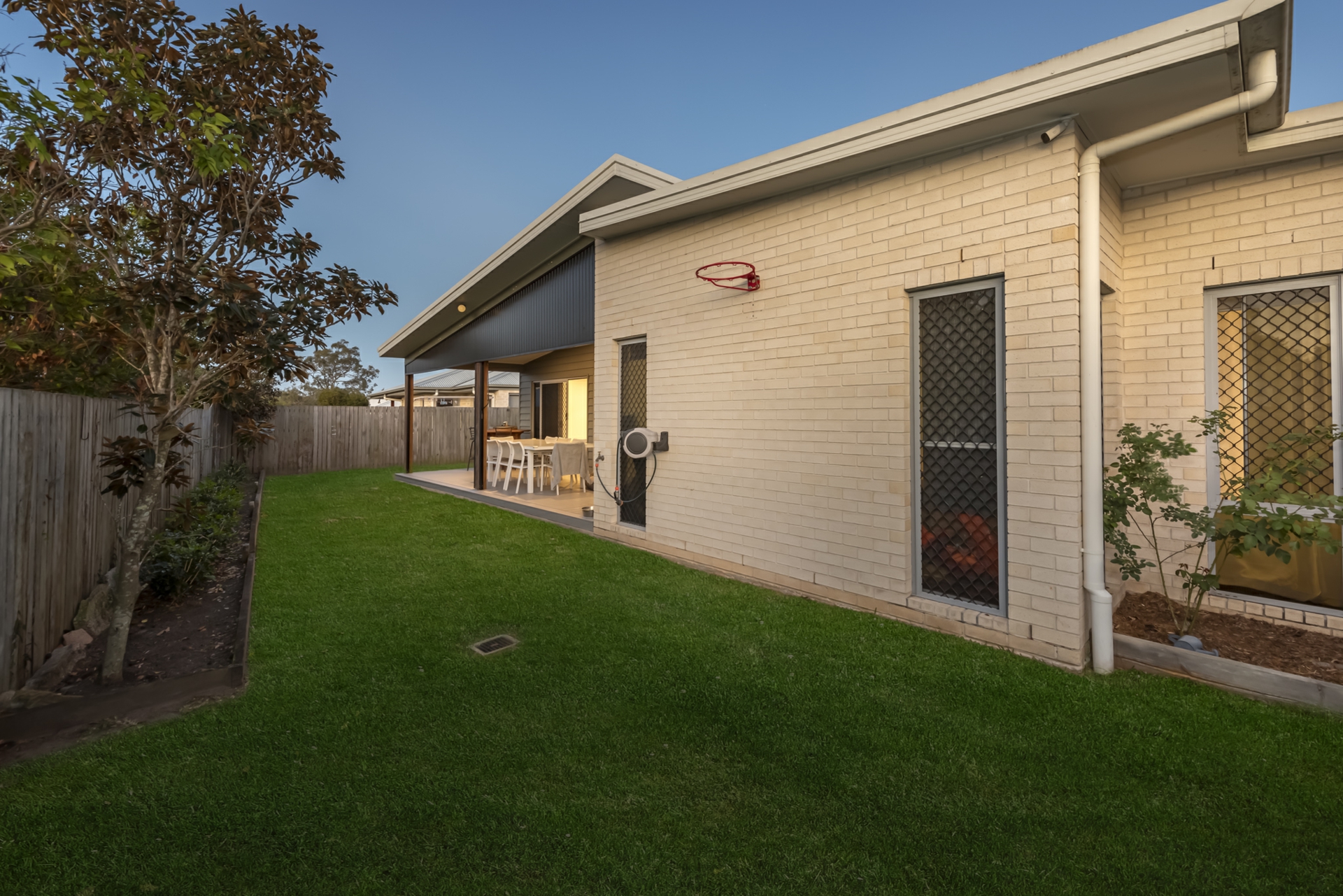 6 Hoop Pine Circuit, COOMERA