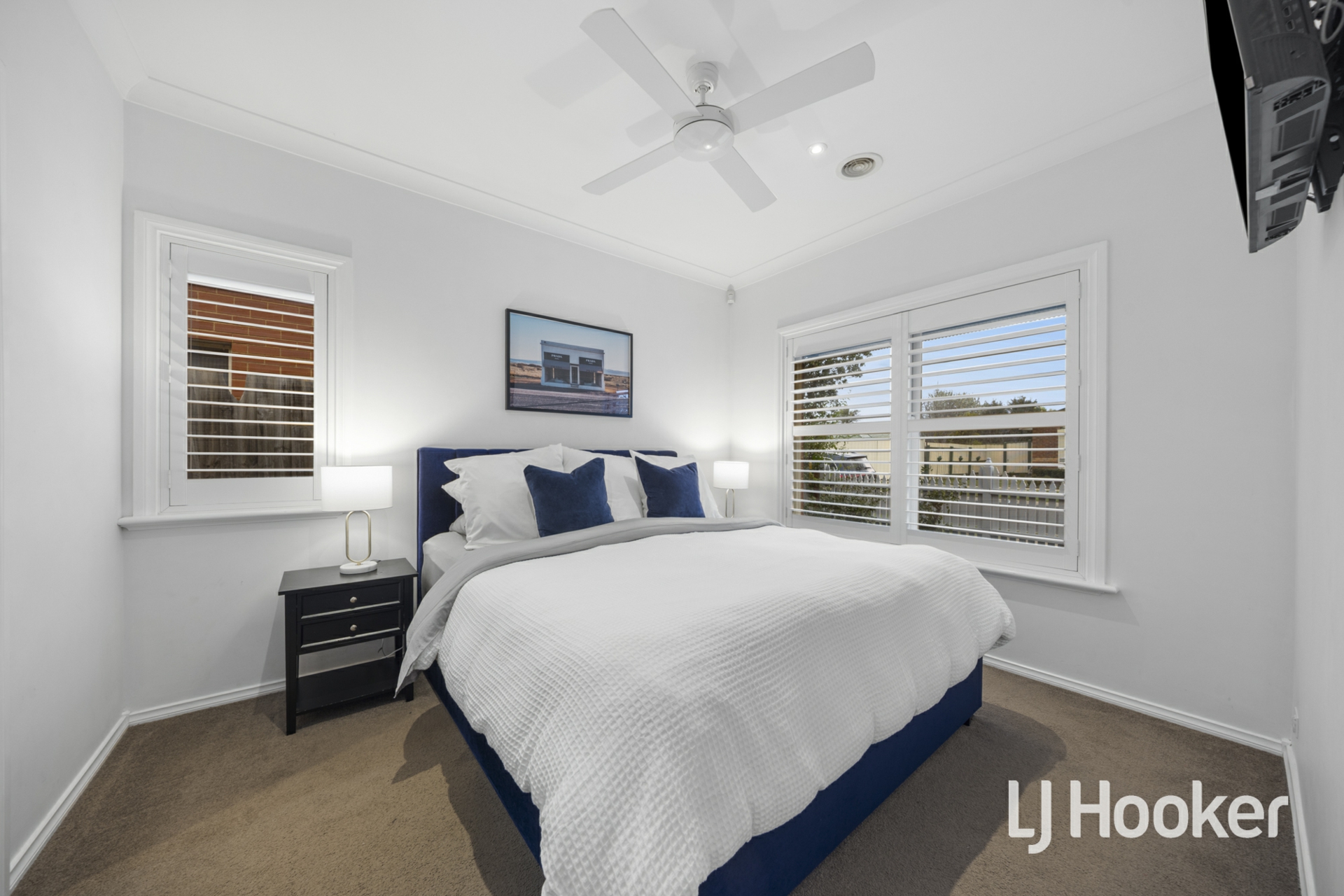 45 Lancaster Drive, POINT COOK