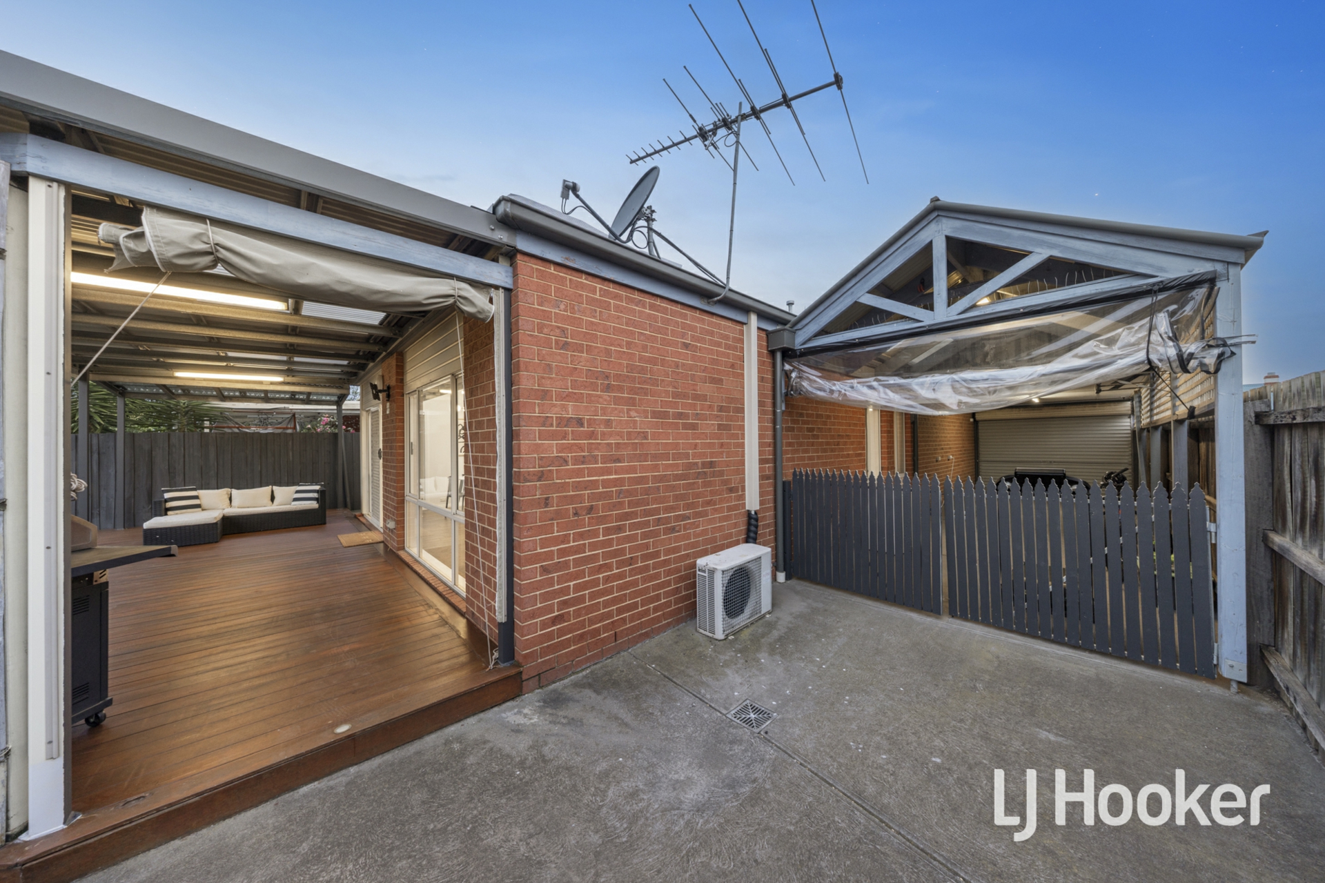 45 Lancaster Drive, POINT COOK