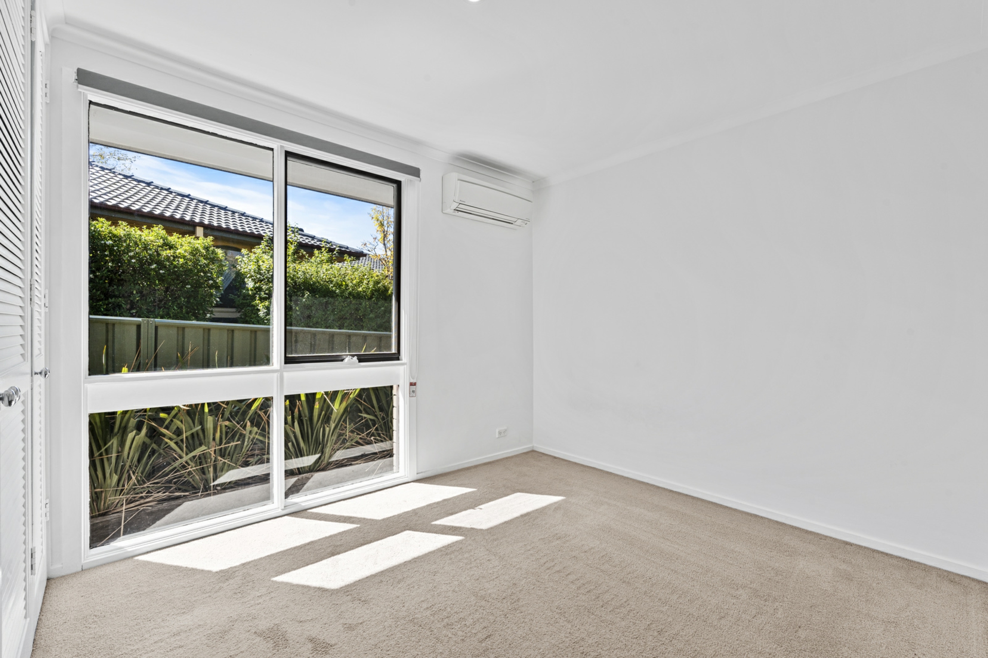 70 Namatjira Drive, STIRLING