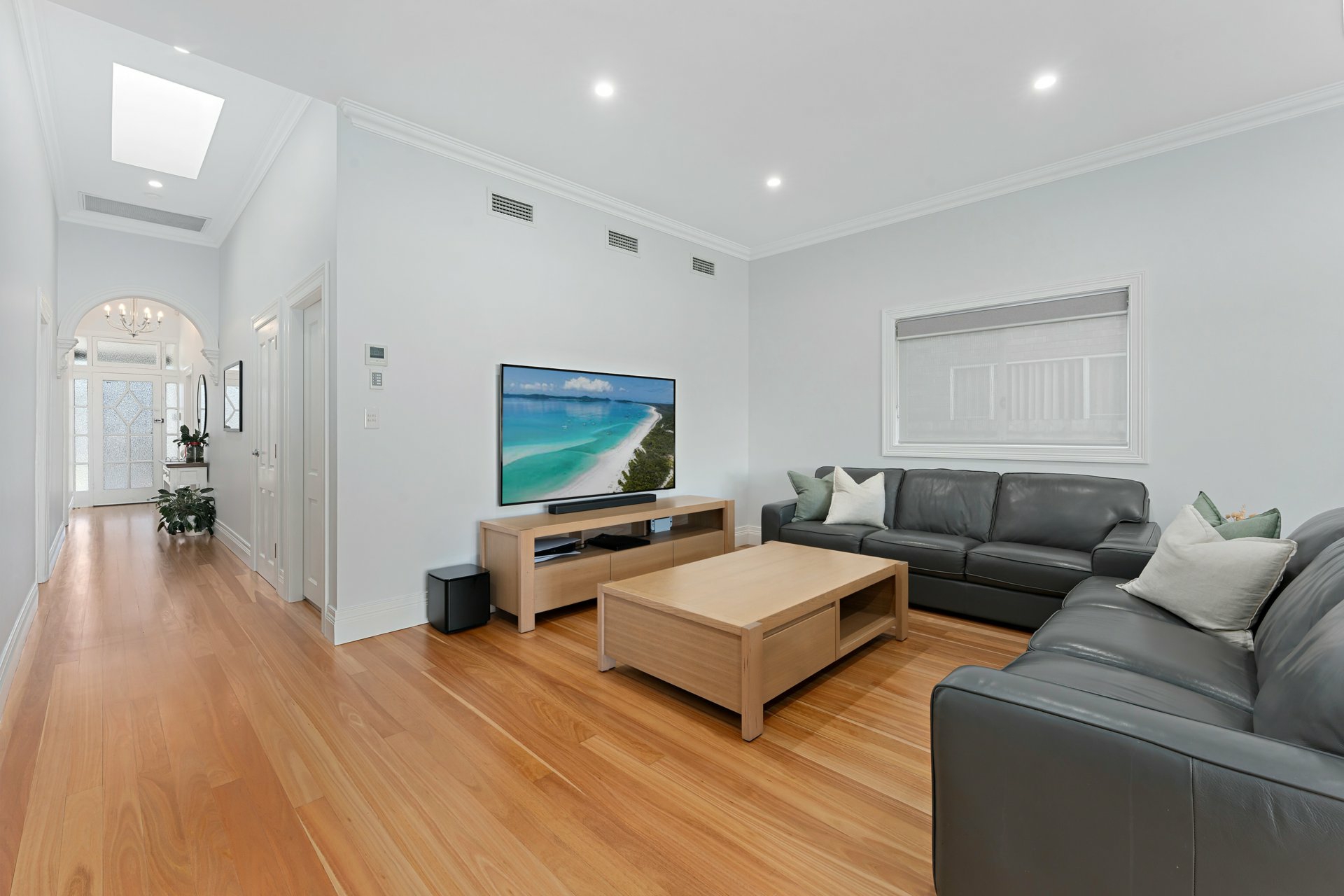 10 Robinson Street, CROYDON