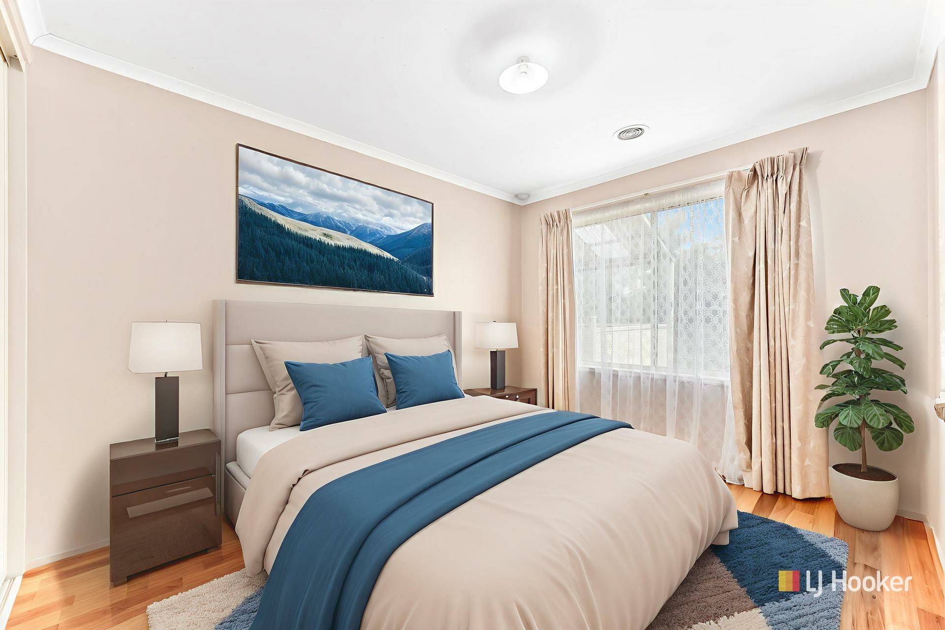 9 Cobbler Grange, LYNBROOK