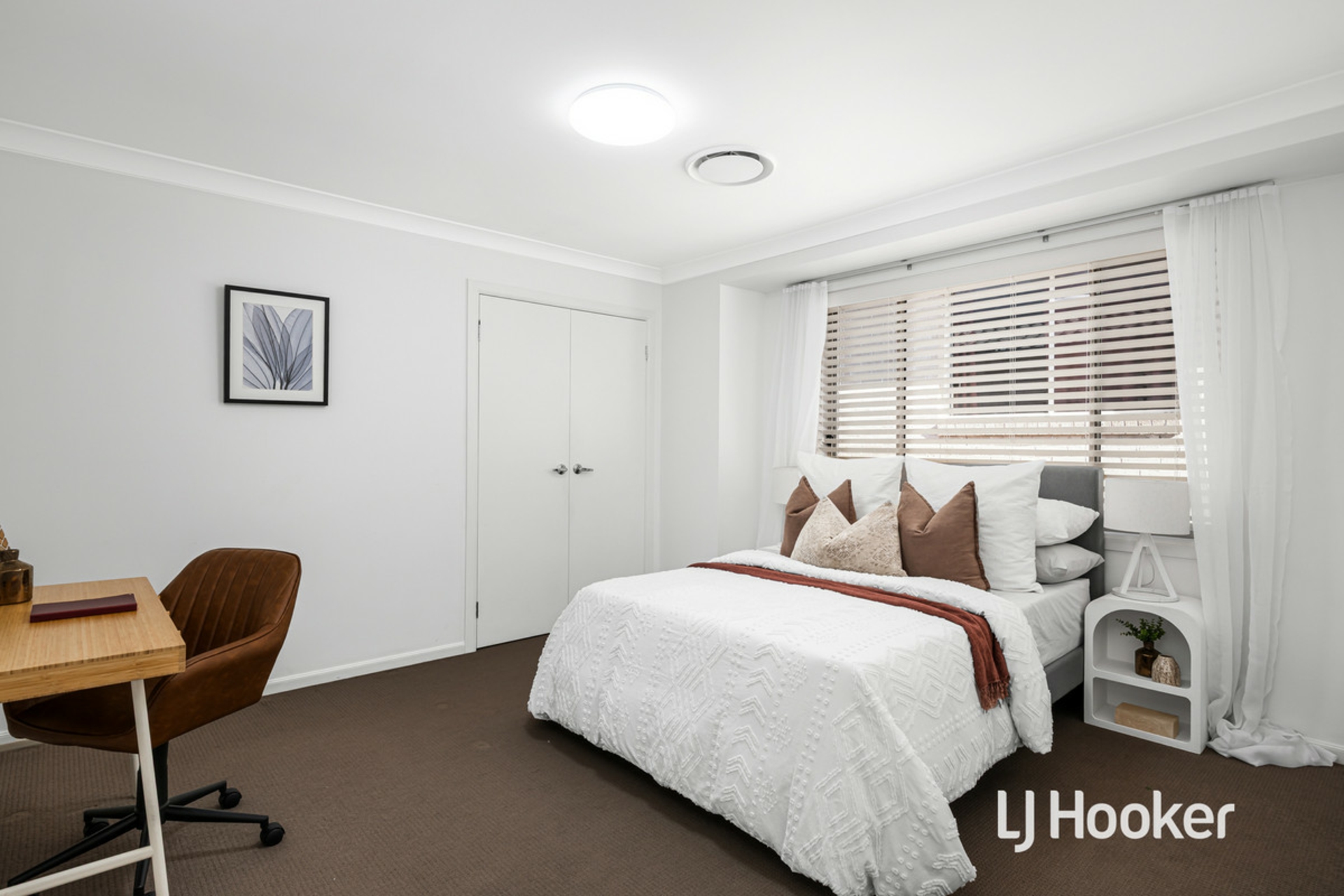 10 Hartfield Street, STANHOPE GARDENS
