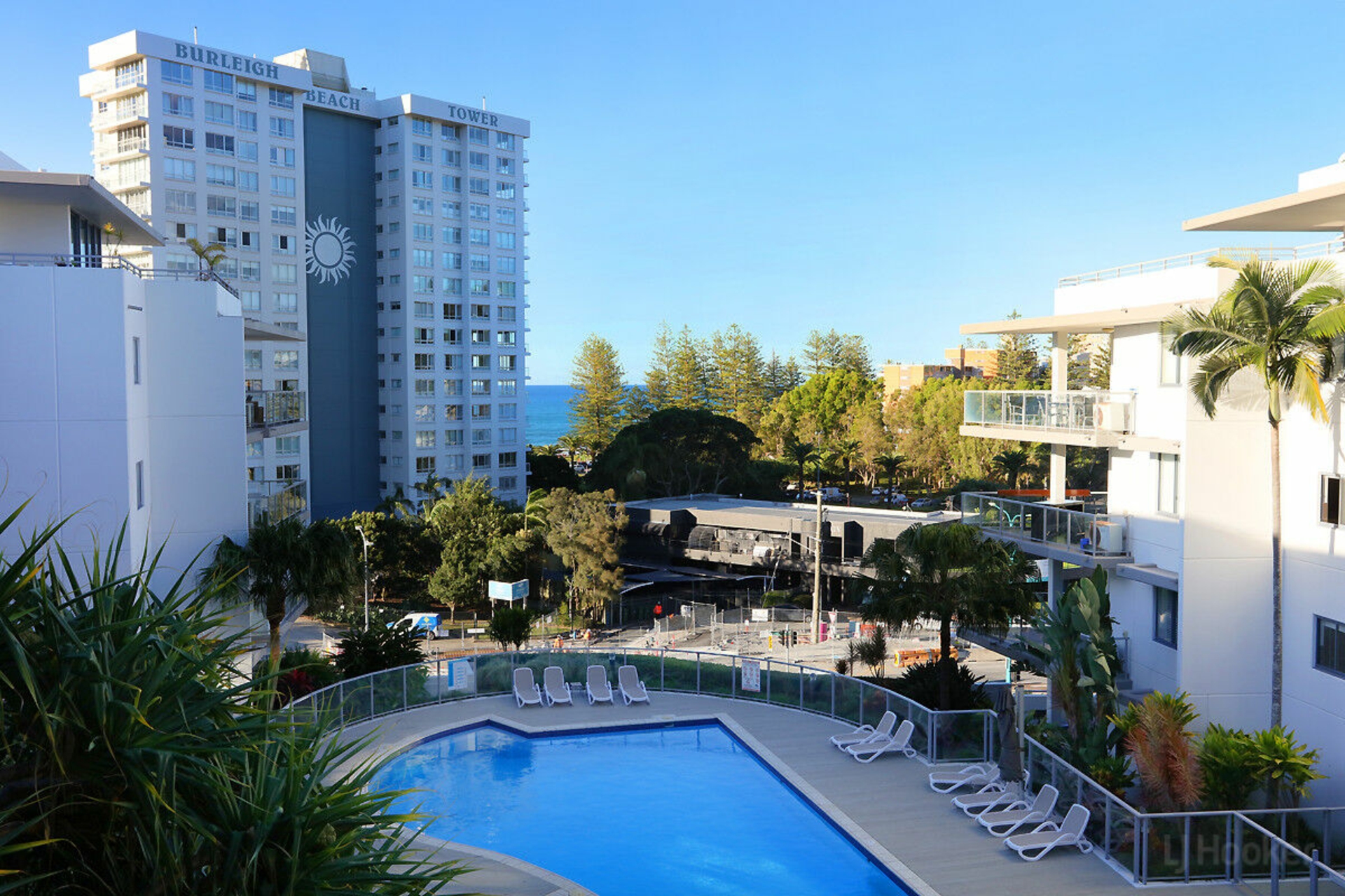 1109/1 Ocean Street, BURLEIGH HEADS