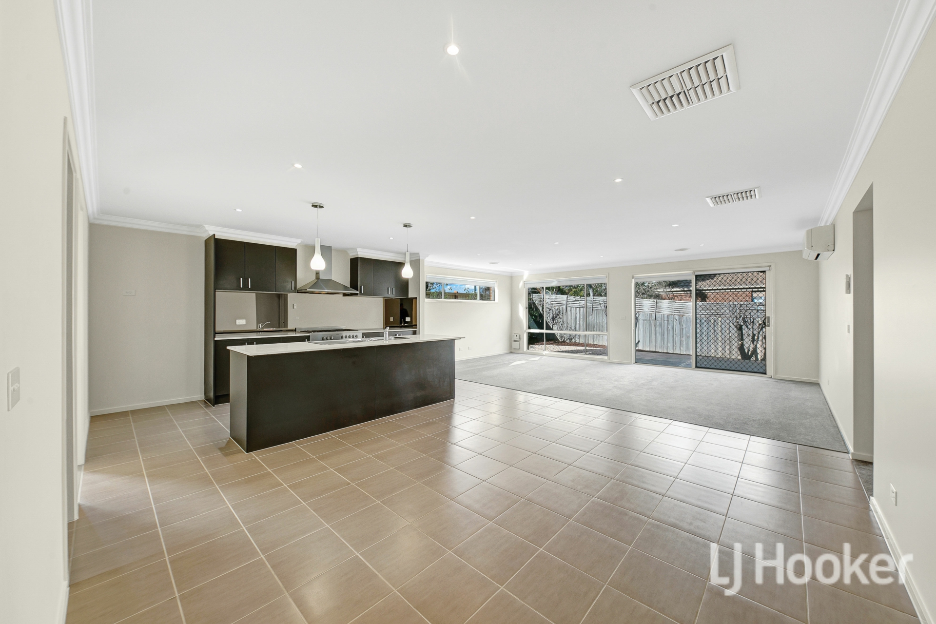 74 Fairhaven Boulevard, Melton West