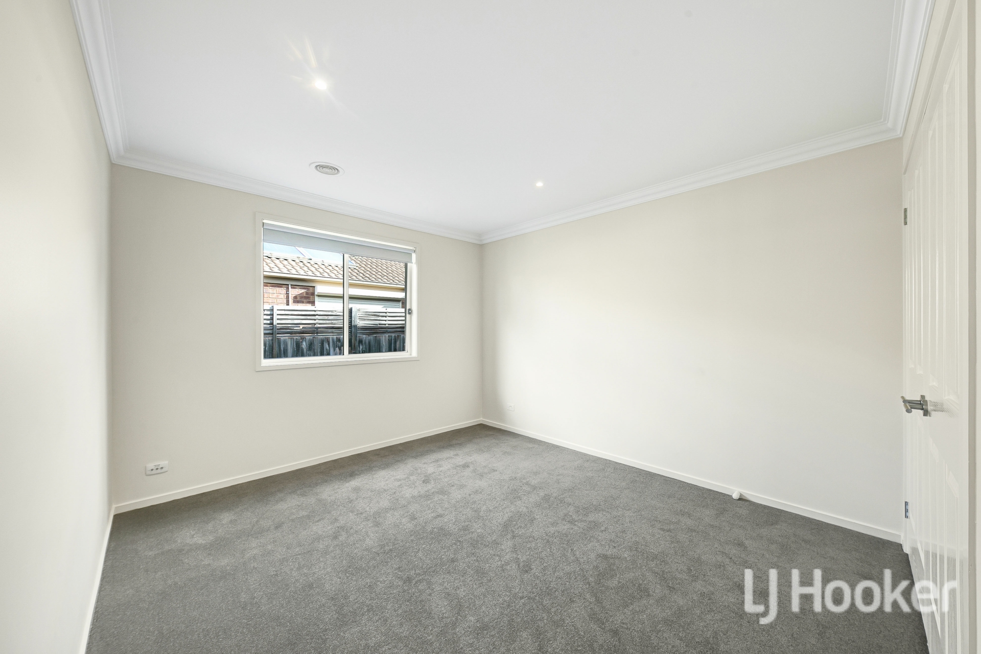 74 Fairhaven Boulevard, Melton West