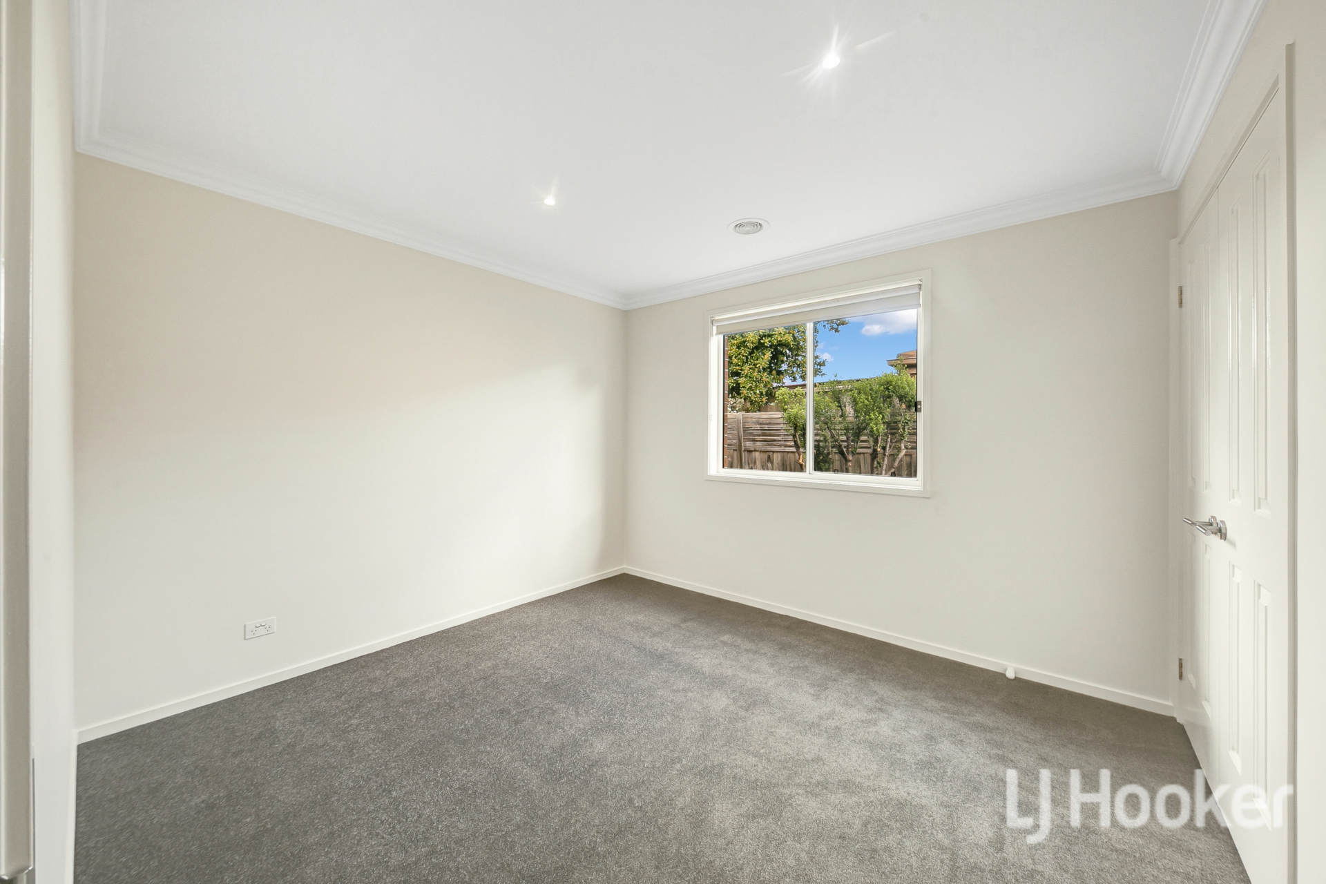 74 Fairhaven Boulevard, Melton West