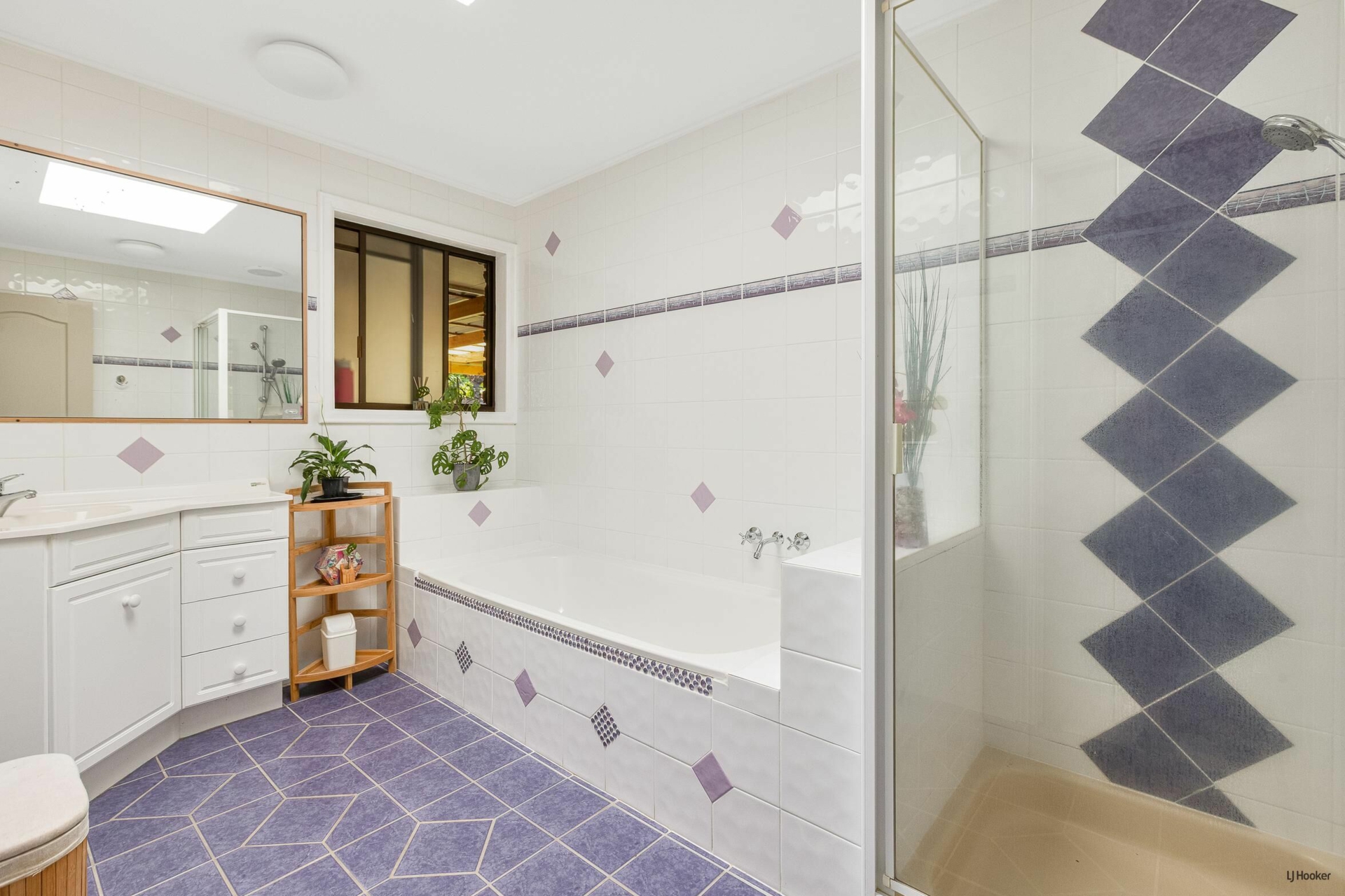 22 Widgee Avenue, Banora Point