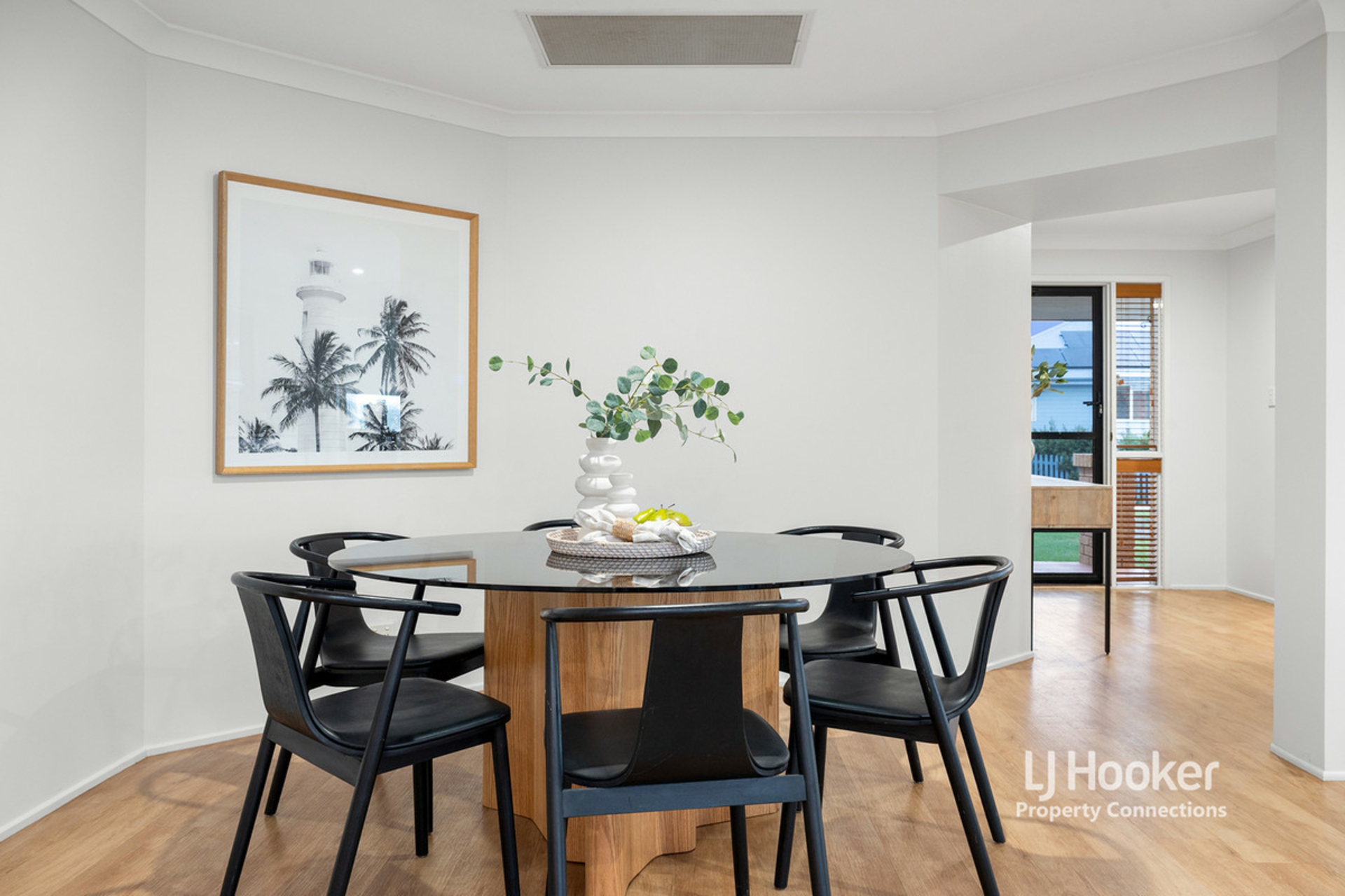 9 Diana Court, EATONS HILL