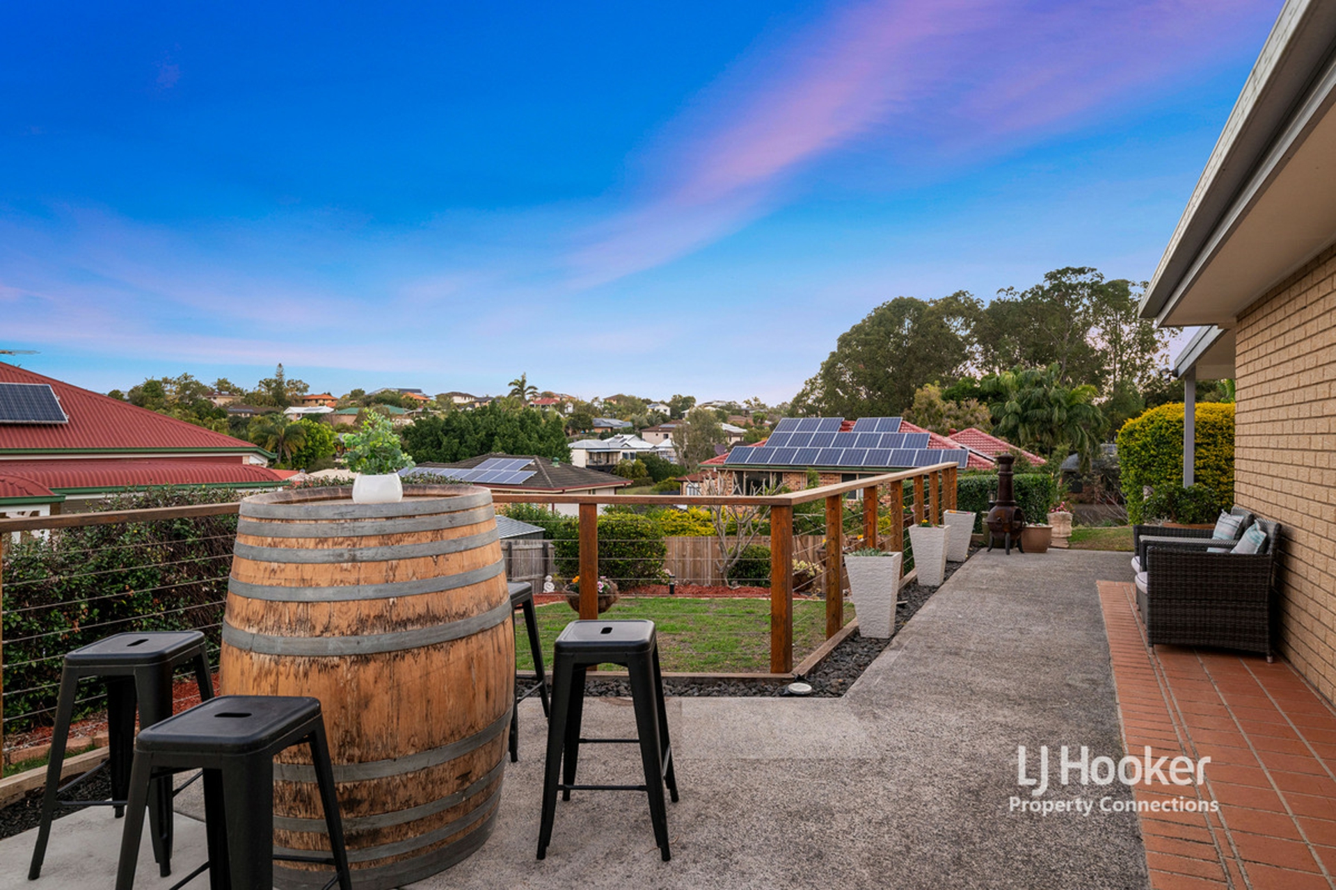 9 Diana Court, EATONS HILL