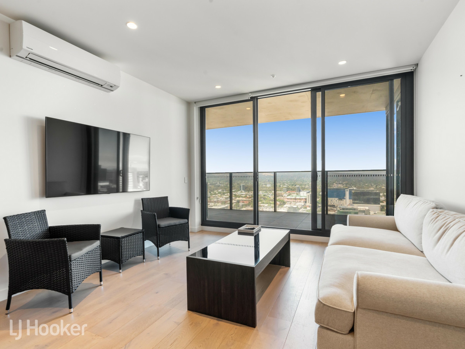 3106/17 Austin Street, ADELAIDE