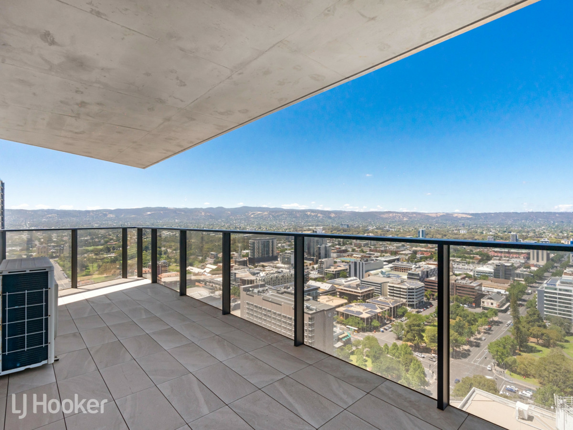3106/17 Austin Street, ADELAIDE