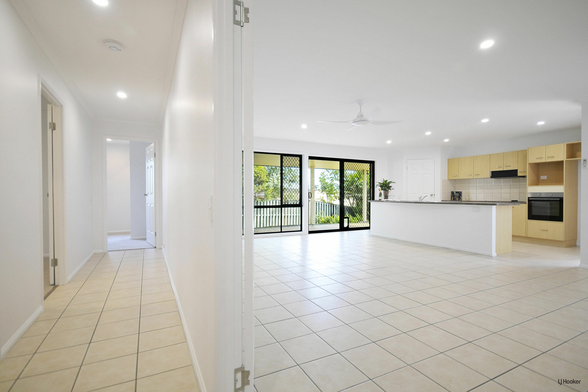 19 Hibertia Avenue, Elanora