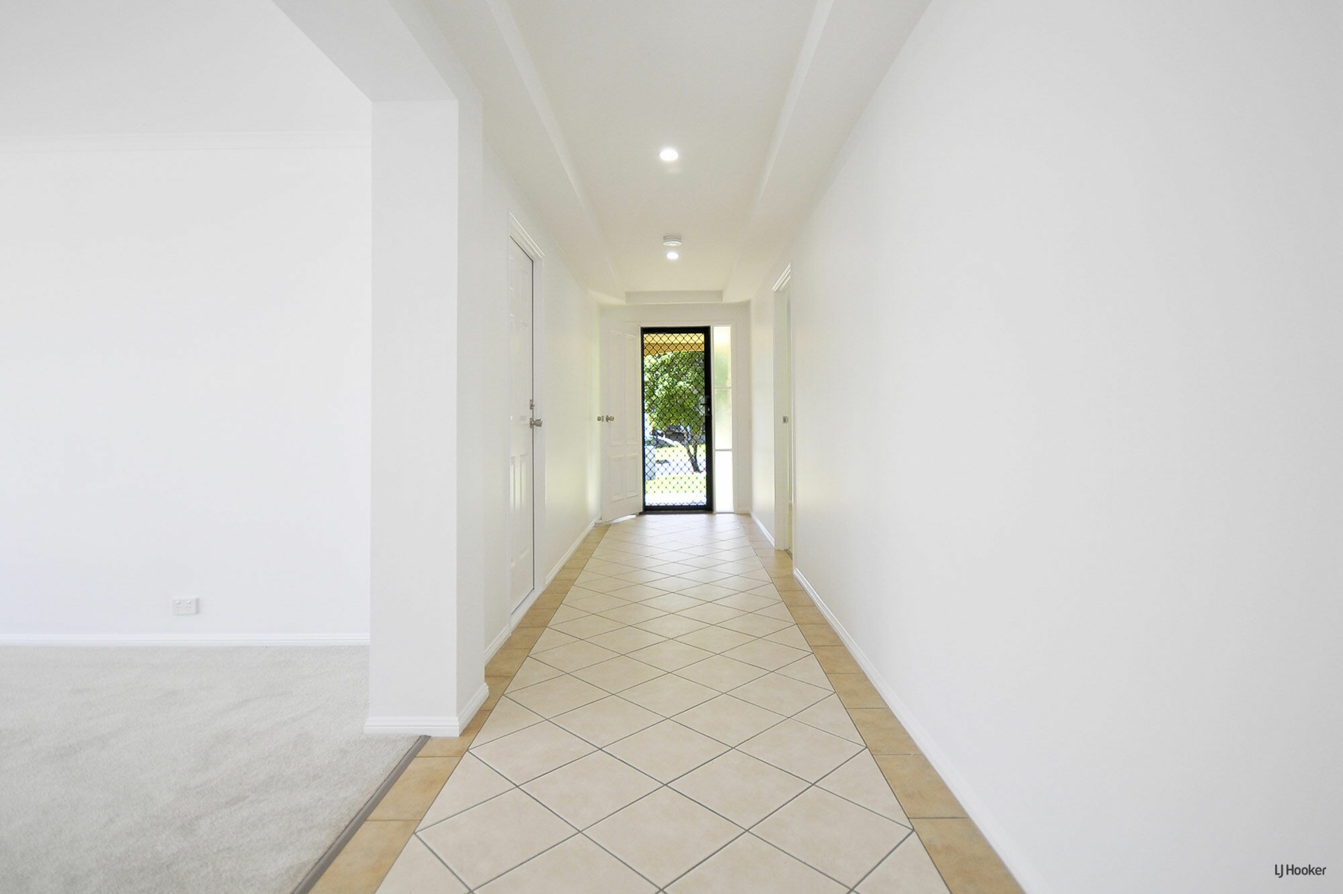 19 Hibertia Avenue, Elanora
