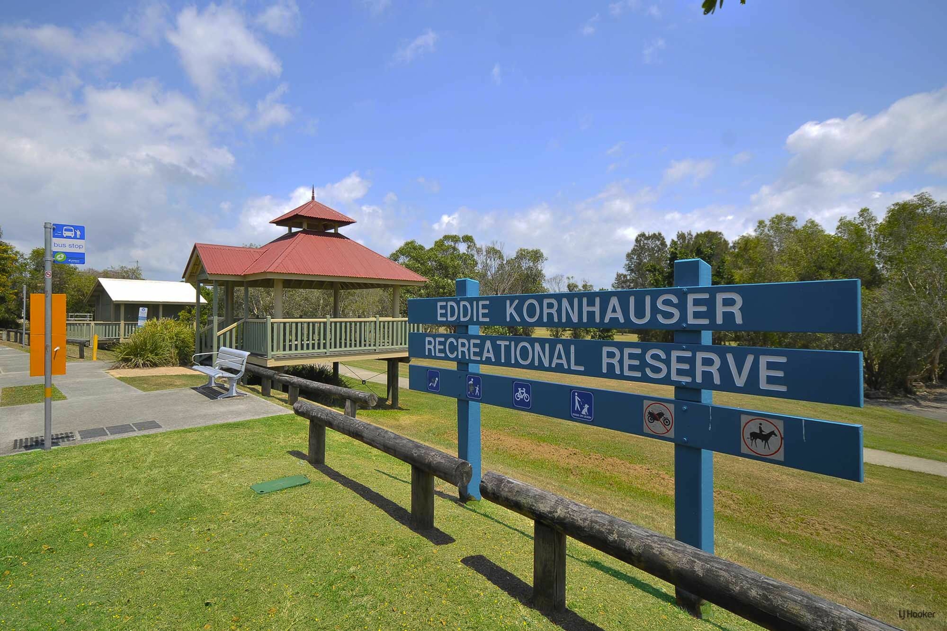 19 Hibertia Avenue, Elanora