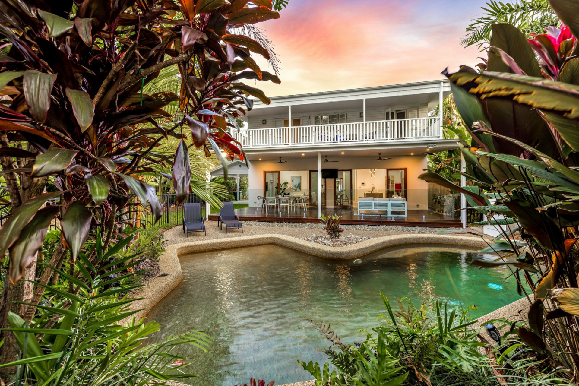 140 Greenslopes Street, EDGE HILL